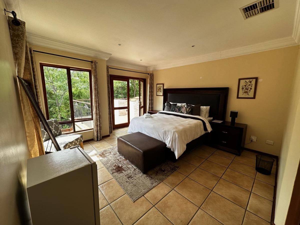 37 On Eagles Hotel Hartbeespoort Ngoại thất bức ảnh