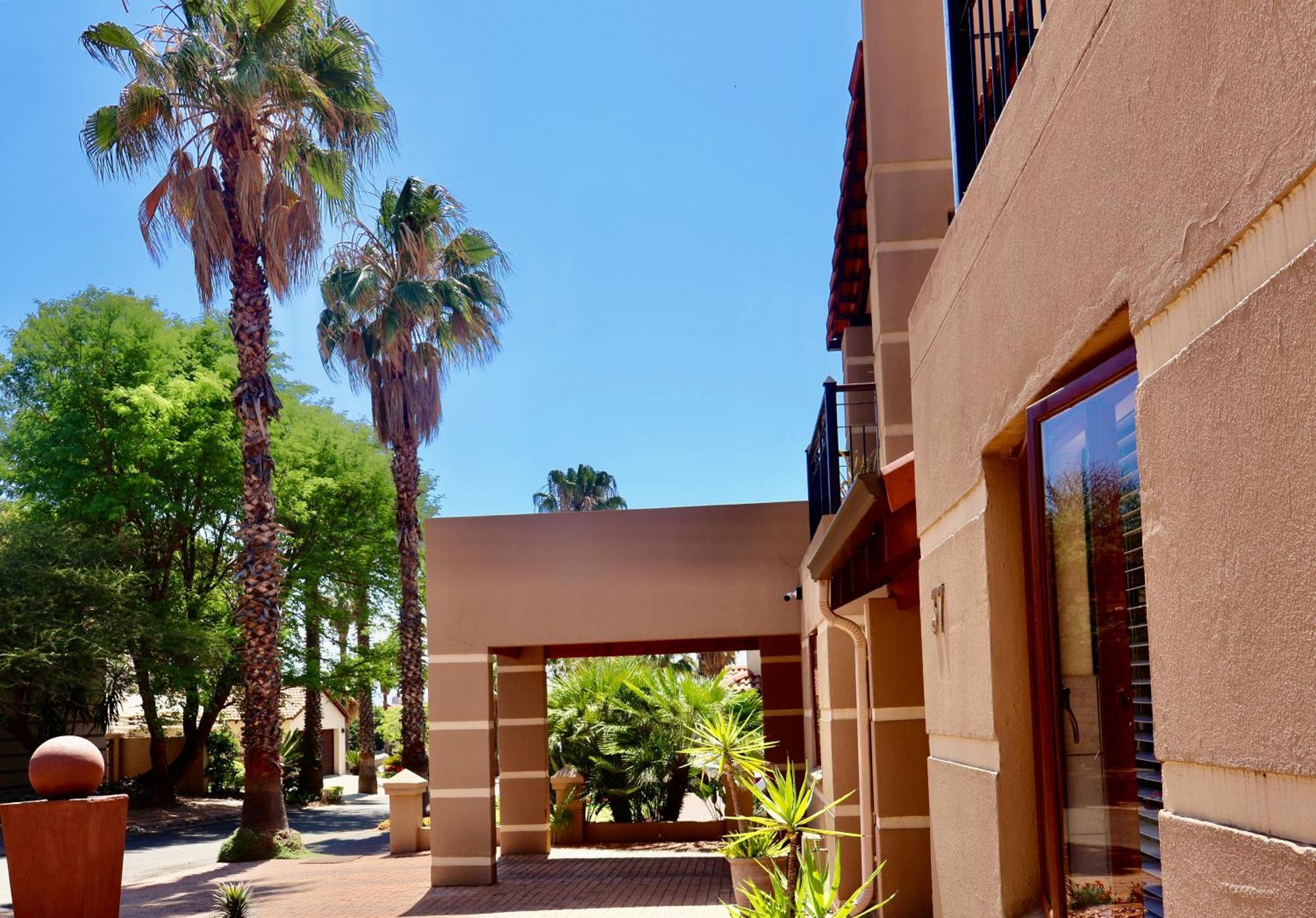 37 On Eagles Hotel Hartbeespoort Ngoại thất bức ảnh