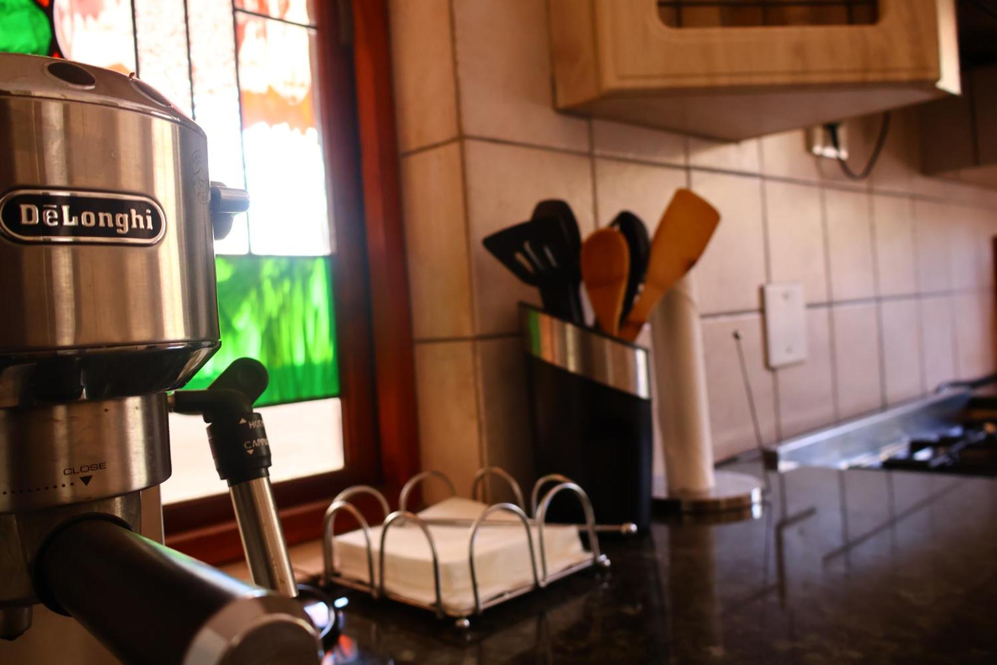 37 On Eagles Hotel Hartbeespoort Ngoại thất bức ảnh