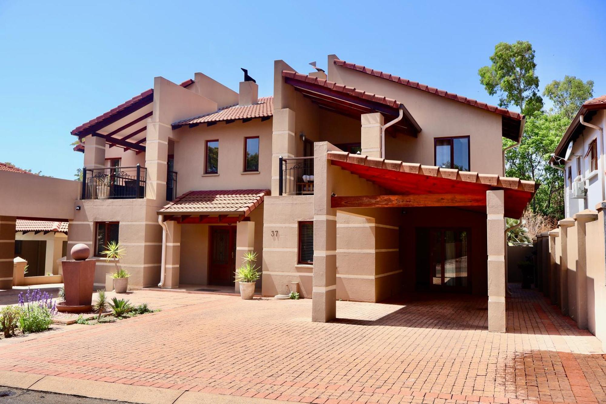 37 On Eagles Hotel Hartbeespoort Ngoại thất bức ảnh